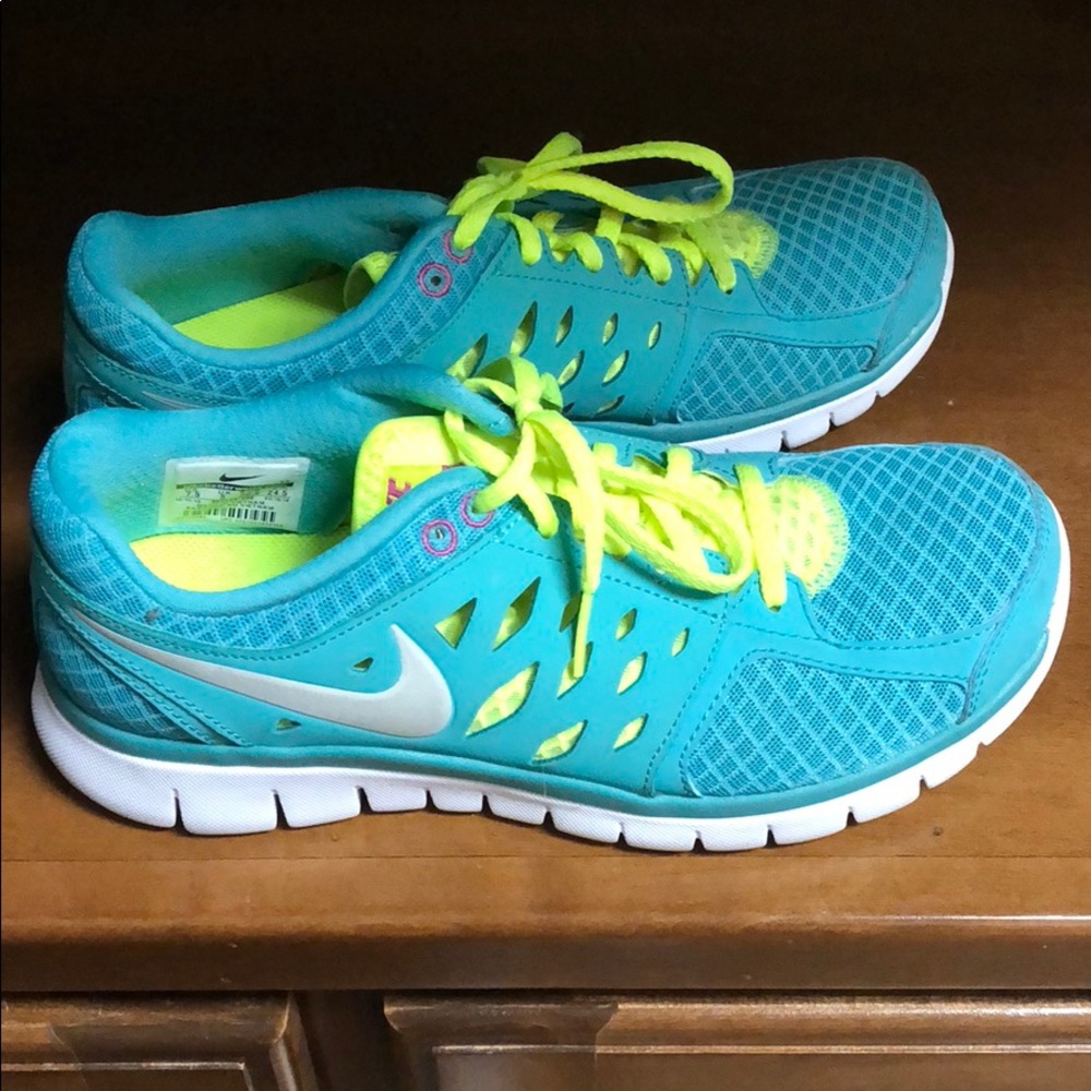 Nike colorful running shoes